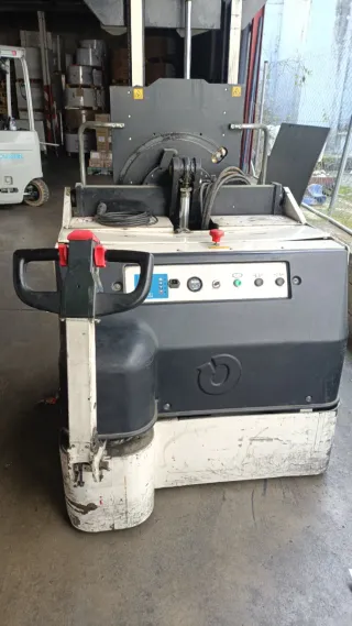 Volteadora de Palets Toppy Precio negociable