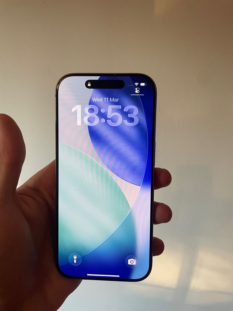 iPhone 16 Pro