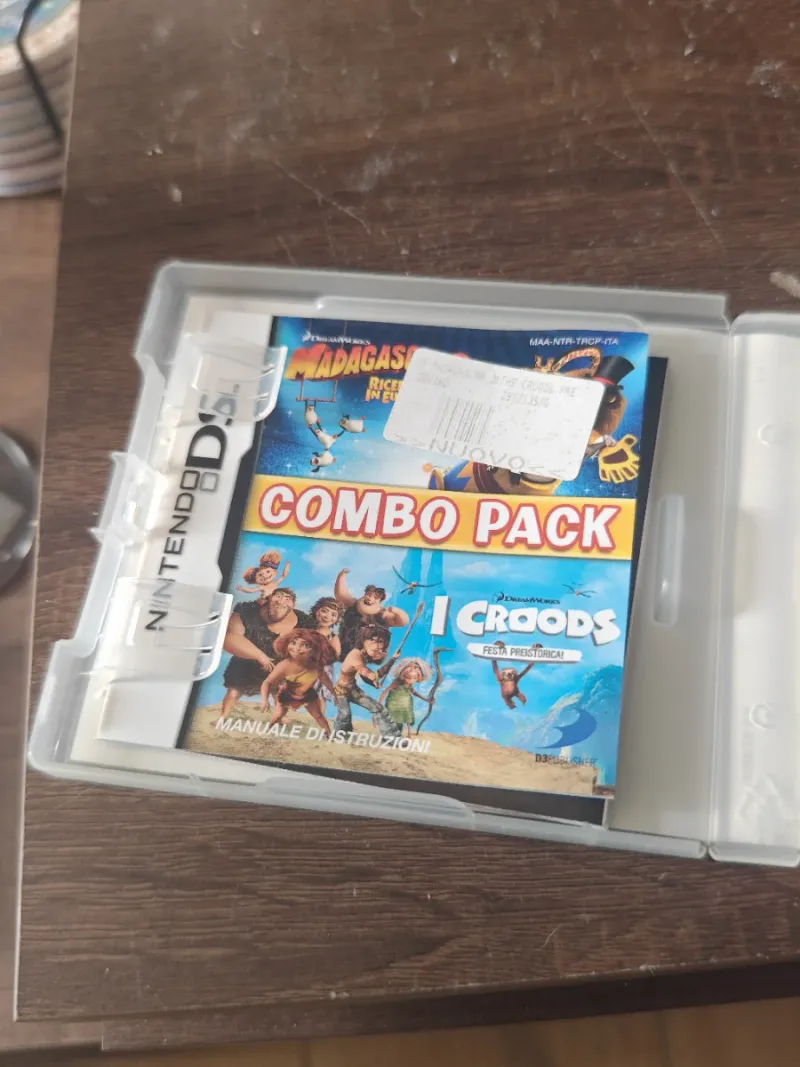 Nintendo DS Combo Pack Madagascar 3 y Croods afbeelding 2