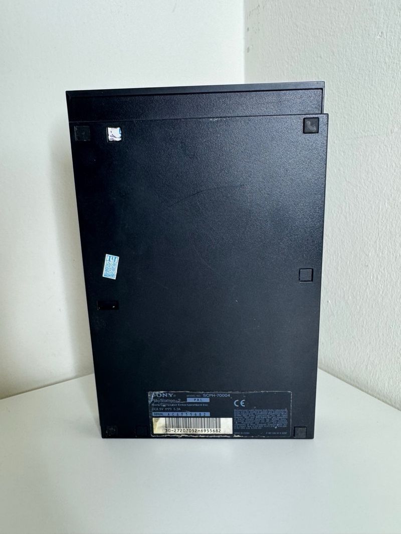 PlayStation 2 Slim afbeelding 4