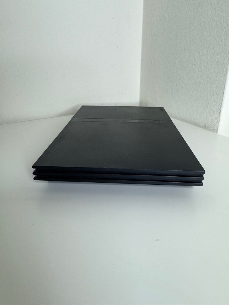 PlayStation 2 Slim afbeelding 6