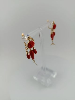 Pendientes Oro y Coral Rojo