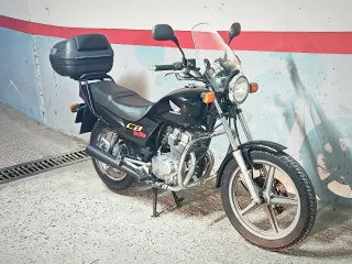Honda CB 250 Two Fifty
