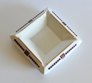 Cenicero vintage publicidad de Silk Cut, England.