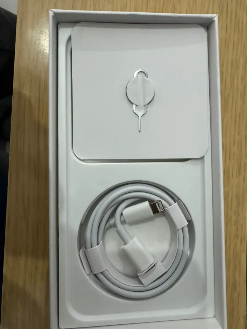 iPhone 14 128GB Plata afbeelding 4
