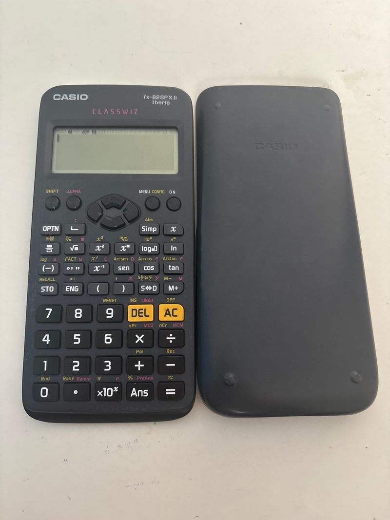 Calculadora Casio FX-82SPXII Iberia ClassWiz