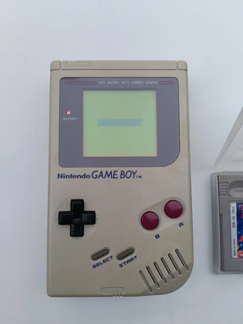 Nintendo Game Boy con Tetris afbeelding 2