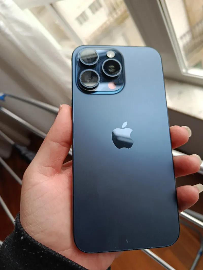 iPhone 15 Pro Max Negro Azul afbeelding 4