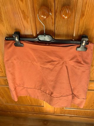 Falda Bimba y Lola. Color naranja.