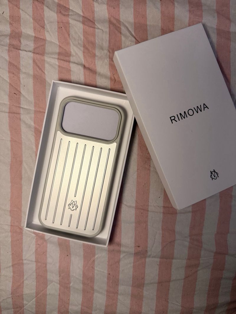 Funda 17 pro max afbeelding 2