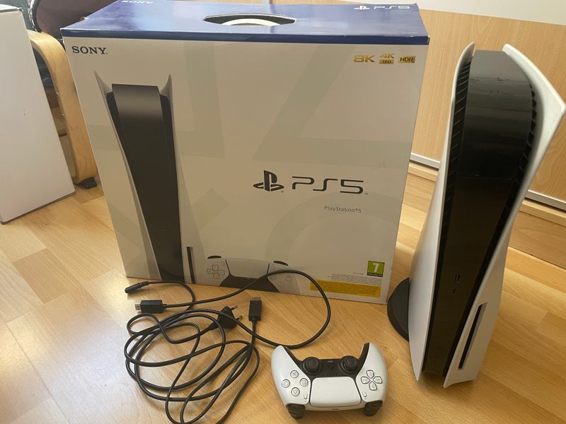 Consola Sony PS5 con Lector + Mando + Juegos