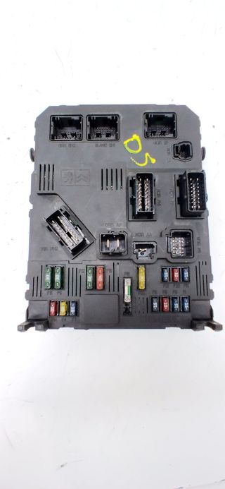CAJA FUSIBLES CITROEN BERLINGO