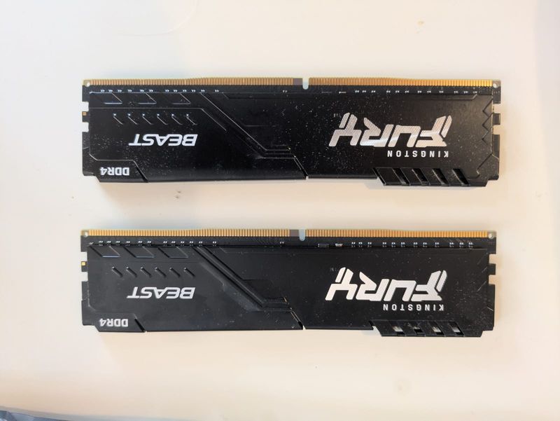 2x16GB DDR4 Kingston Fury Beast