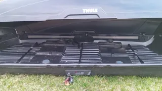 Cofre de techo Thule Motion XT XXL negro brillante
