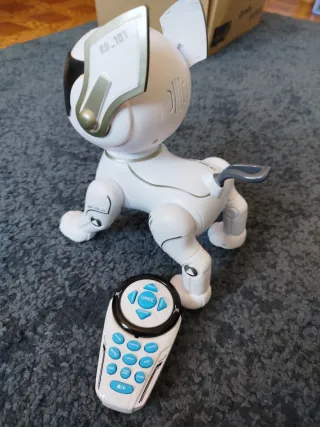 Perro Robot Interactivo con Mando