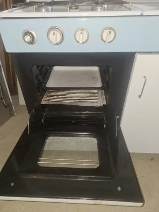 Cocina Balay 3 fuegos.funcionando