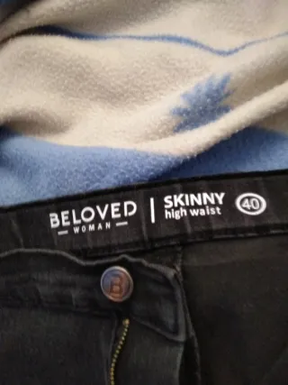 Pantalón vaquero negro mujer Talla 40