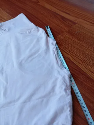 Camiseta rosa palo mujer cuello pico