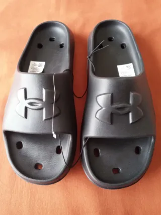 Chanclas hombre Under Armour Nuevas