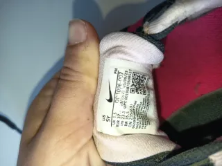 Zapatillas deportivas Nike mujer negras y rosas