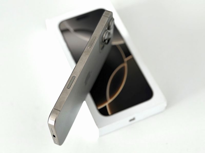 iPhone 16 Pro Max 256GB afbeelding 5