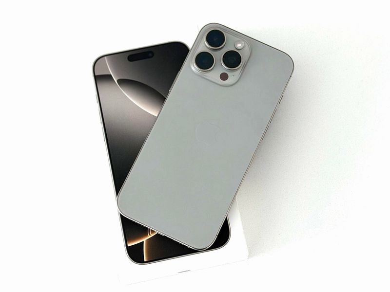 iPhone 16 Pro Max 256GB afbeelding 3