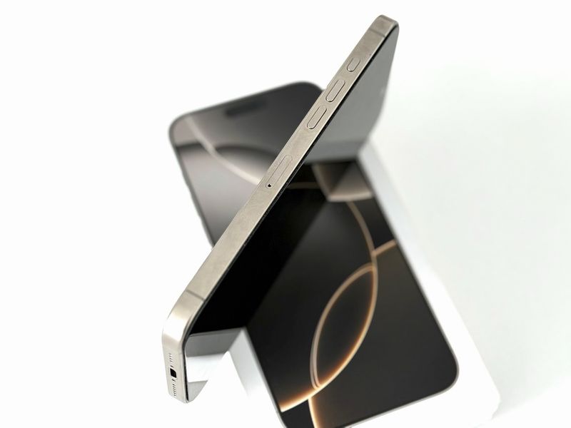 iPhone 16 Pro Max 256GB afbeelding 4