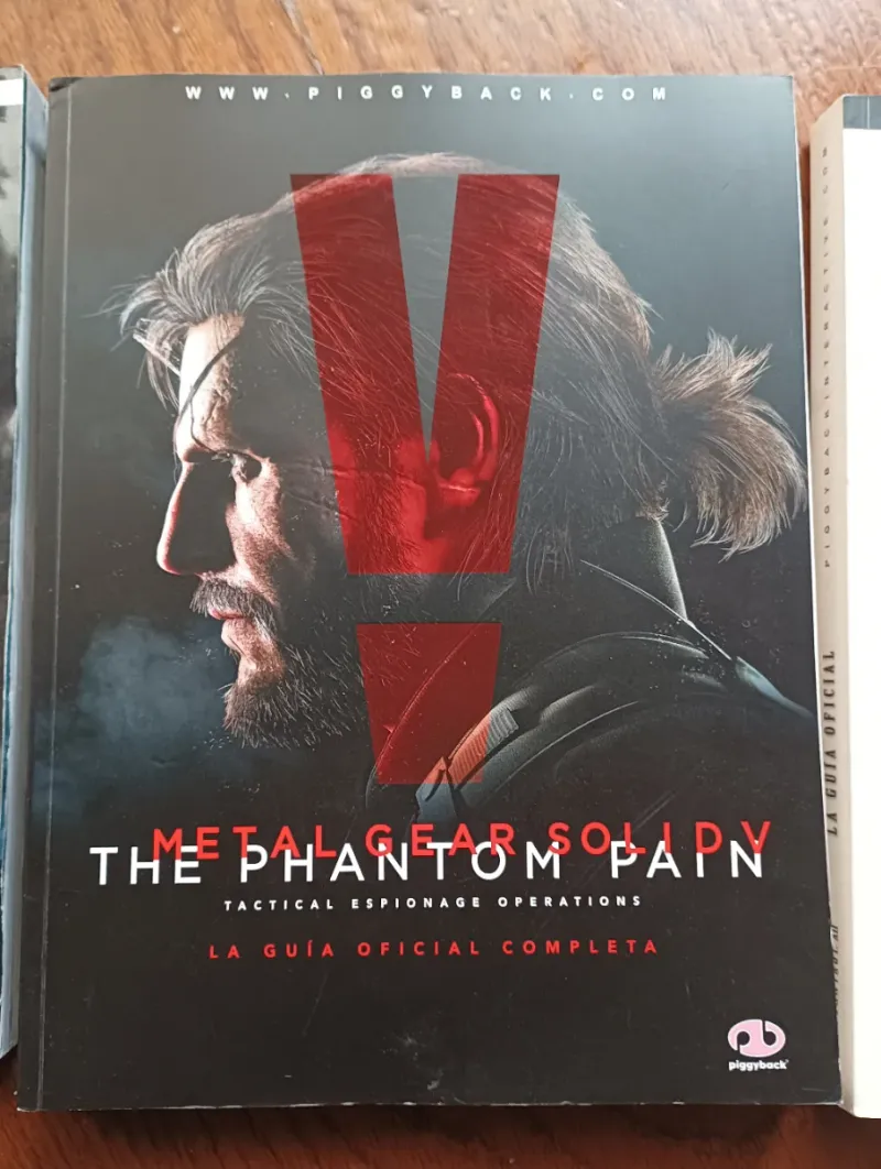 Libros de videojuegos: Batman, MGS V, FF afbeelding 2