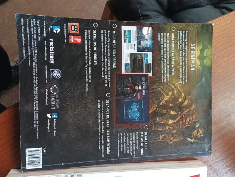 Libros de videojuegos: Batman, MGS V, FF afbeelding 7