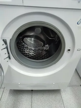 Lavadora con Secadora Bosch 7/4kg clase A+ 1200rpm