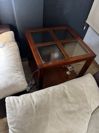 Mesa auxiliar de salón madera y cristal