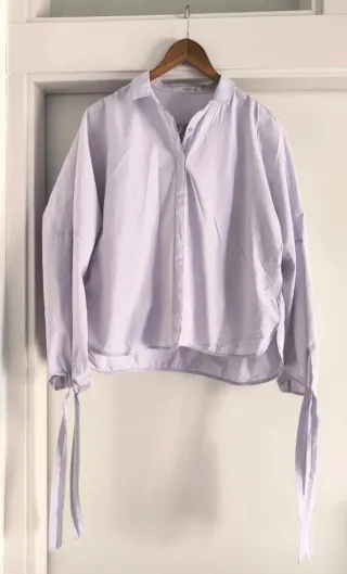 Camisa lila pastel Mango Talla L