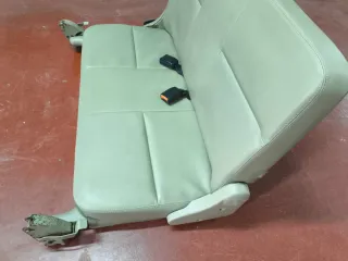 Asientos tercera fila Nissan Terrano