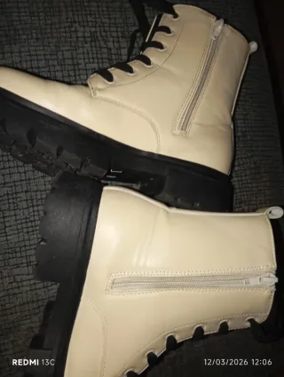 Botas Beige claro Talla 36