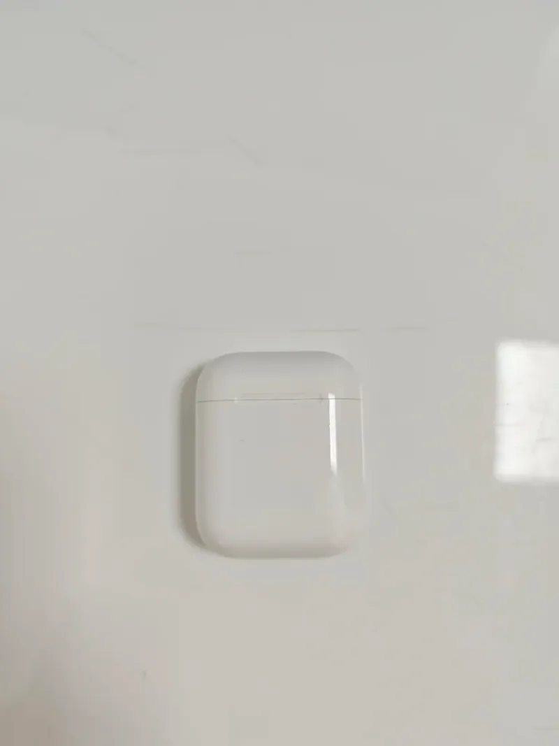 Apple AirPods