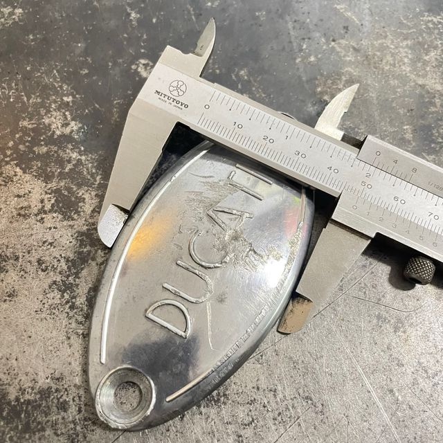 Ducati Tapa Embrague