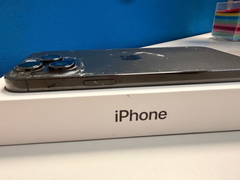 iPhone 14 Pro Max Space Gray afbeelding 2