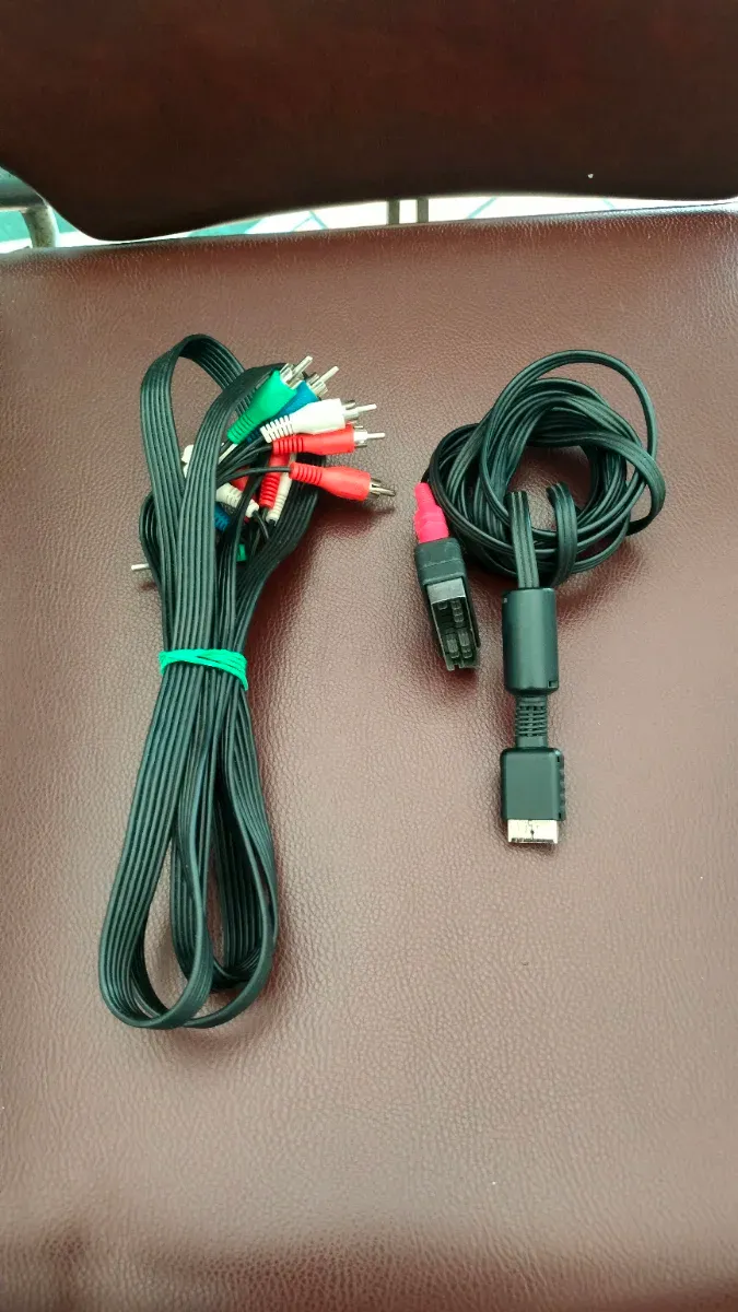 PlayStation 2 Slim Negra afbeelding 4