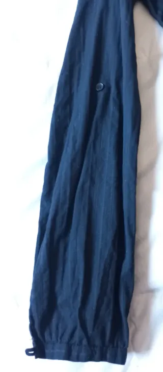 Camisa negra de manga larga