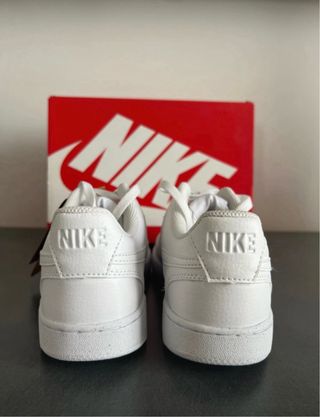 Nike Court Vision Low n. 40