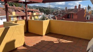 Casa adosada en alquiler en Las Cancelas - Valdeolletas en Marbella