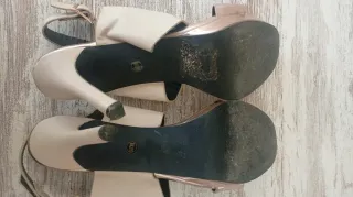 Sandalias tacón nude y oro rosa T42