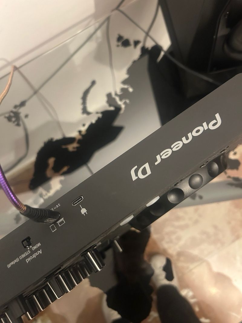 Controladora DJ Pioneer DDJ-FLX4 afbeelding 5