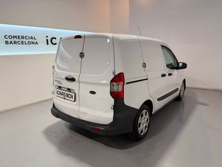 Ford Transit Courier 2019