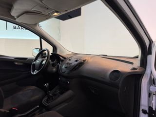 Ford Transit Courier 2019