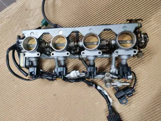 Cuerpo de acelerador Suzuki GSXR 600 K2-K3