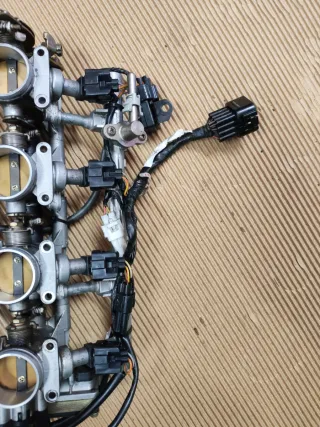 Cuerpo de acelerador Suzuki GSXR 600 K2-K3