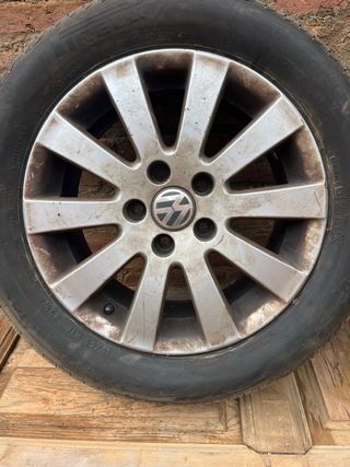 Llantas Volkswagen Passat (3 unidades)