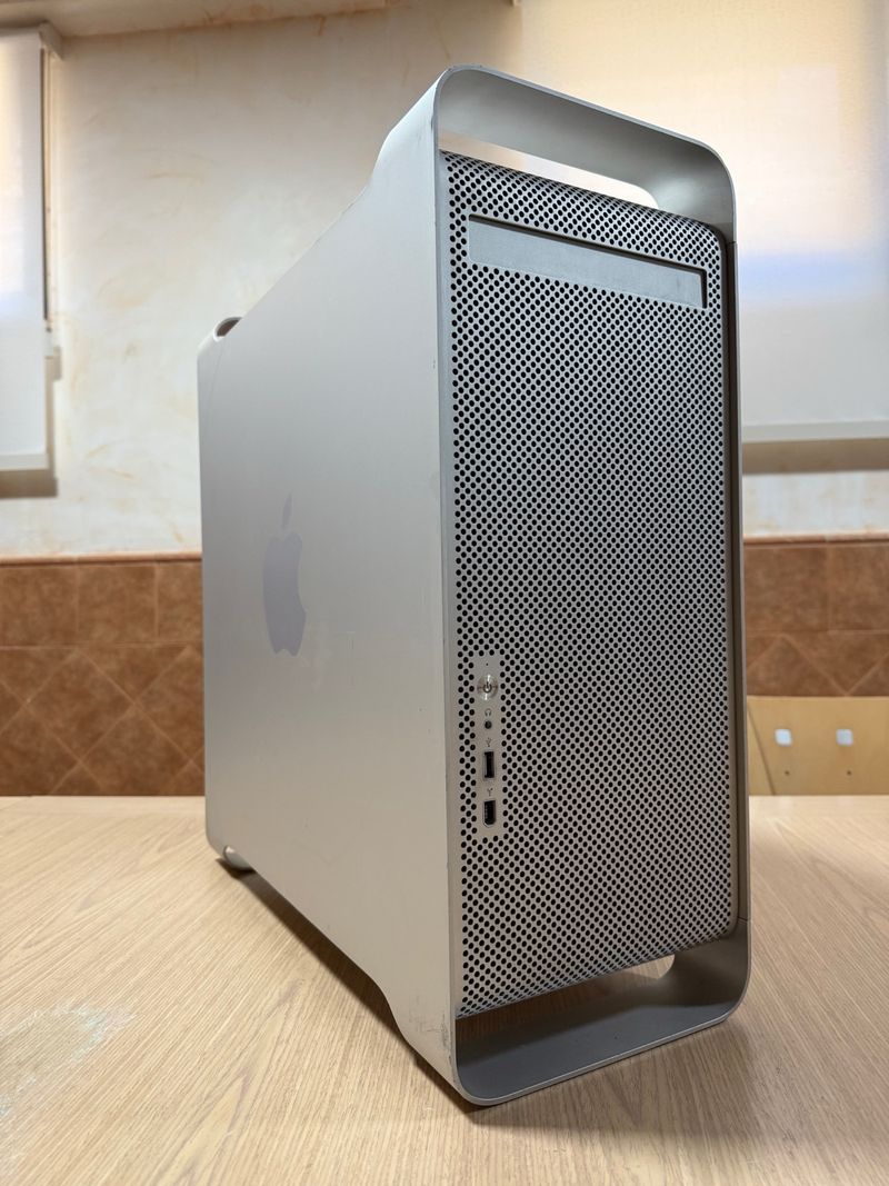 Apple Power Mac G5 Plata