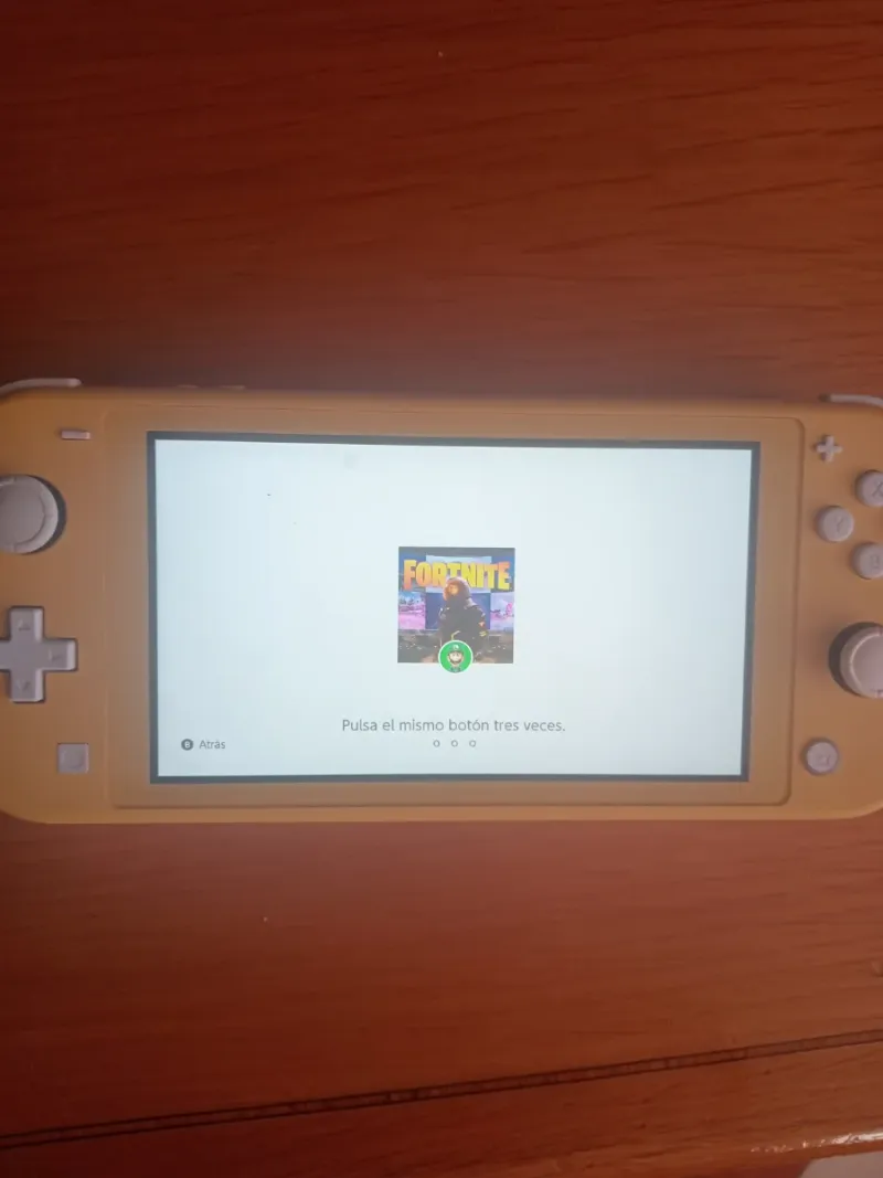 Nintendo Switch Lite Amarillo afbeelding 2